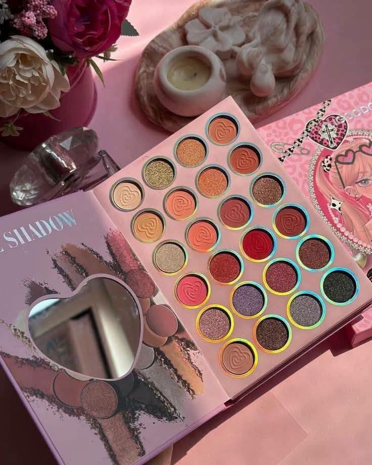 Pink All-in-One Book with Makeup Palette image 2
