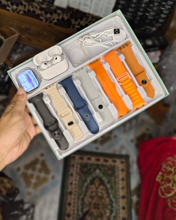 7-in-1 Smartwatch Gift Combo Set image 2